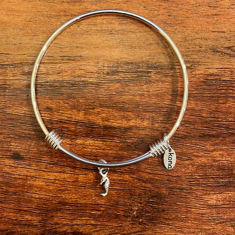 Kona Seahorse Drop Bracelet